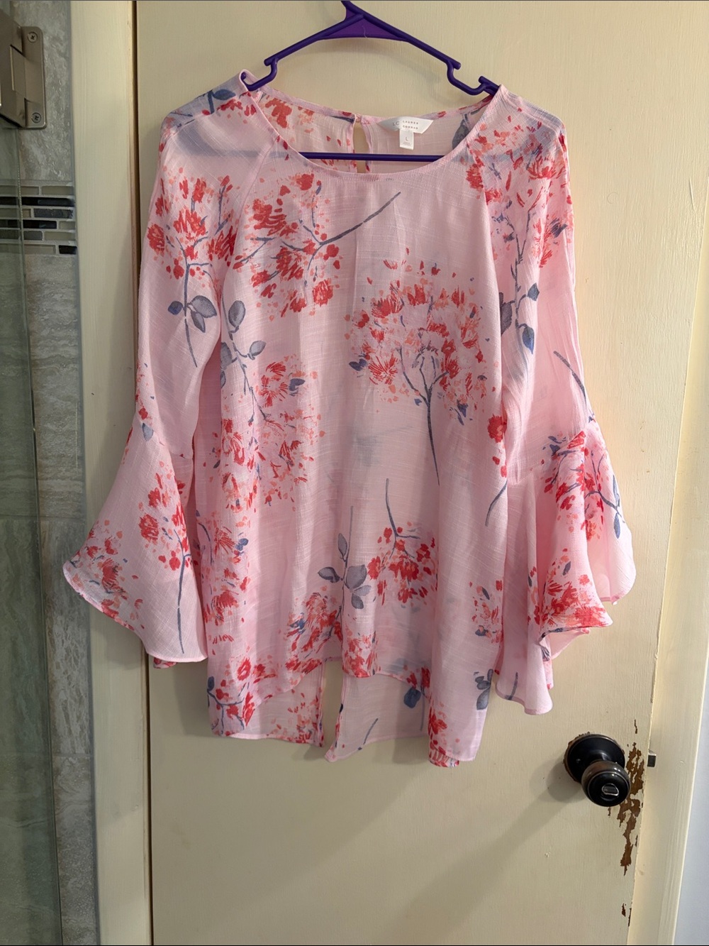 LC Lauren Conrad Pink Floral Bell-Sleeve Tunic